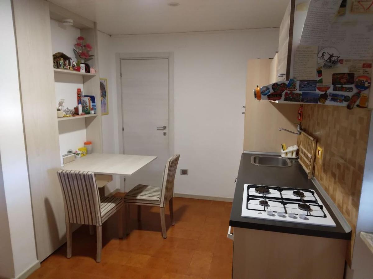 Piccolo Attico Apartamento Lecce Exterior foto
